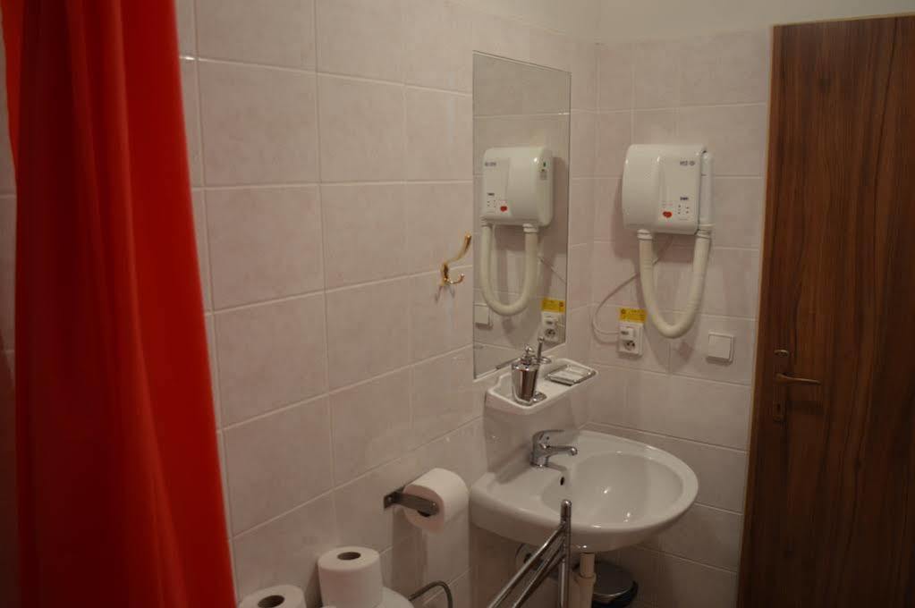 Hostel A Plus & Praha